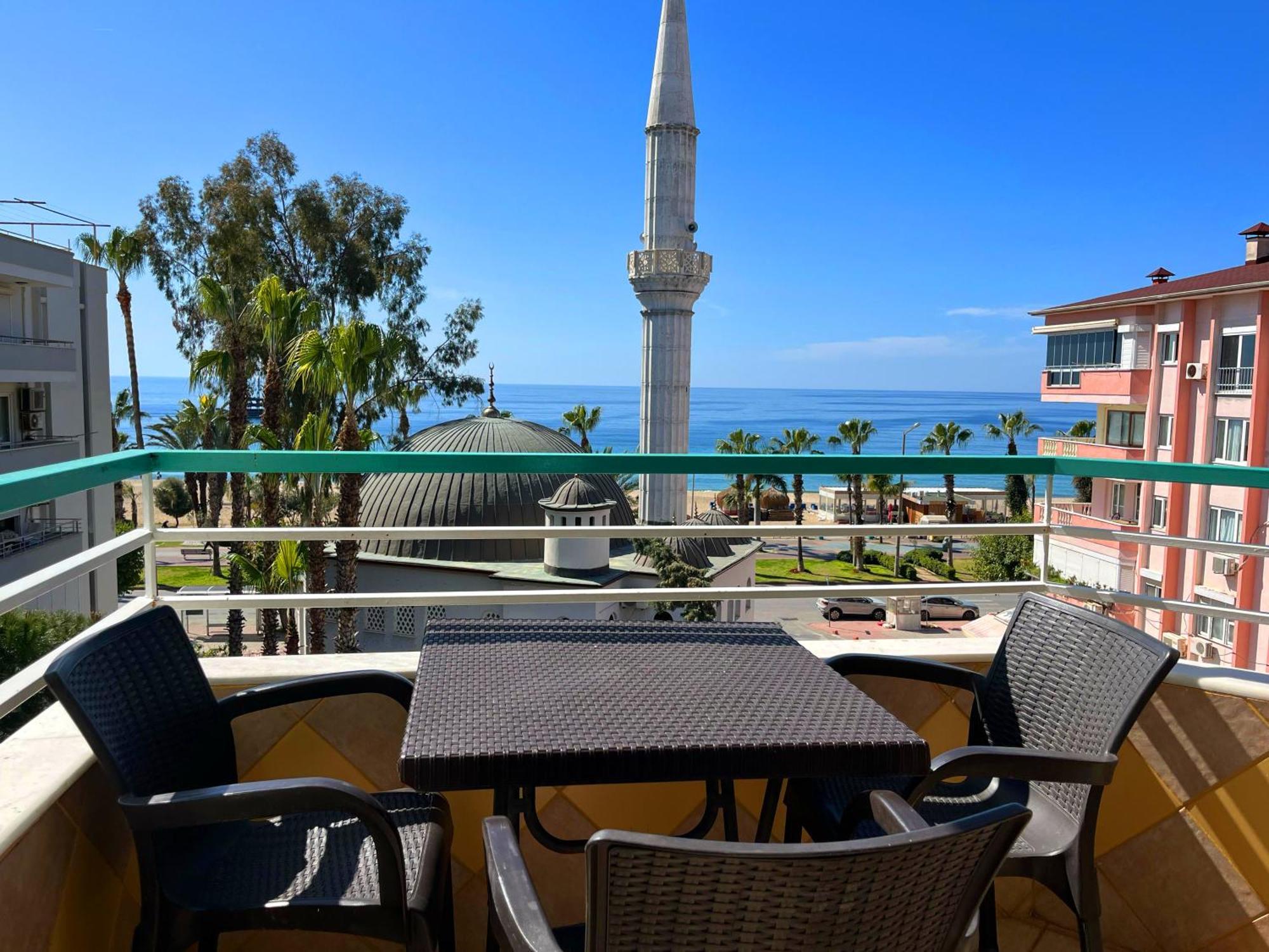 Cleopatra Ada Apart Alanya Exterior photo